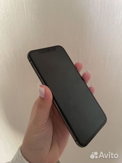 iPhone X, 64 ГБ