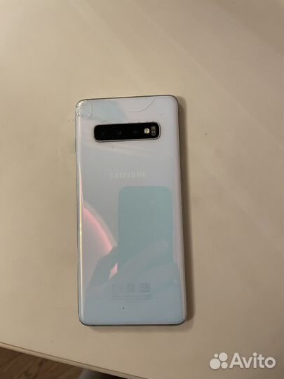 Samsung Galaxy S10, 8/128 ГБ