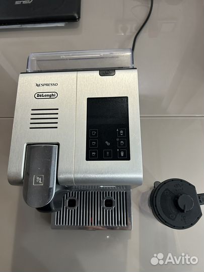 Кофемашина delonghi