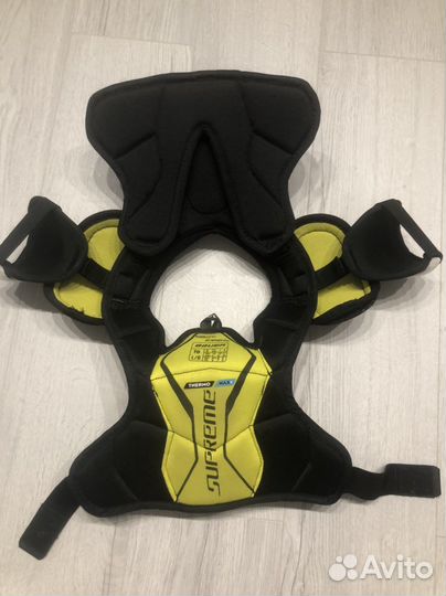 Нагрудник хоккейный