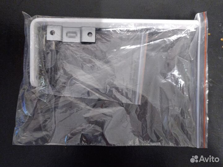 Кронштейн для карниза