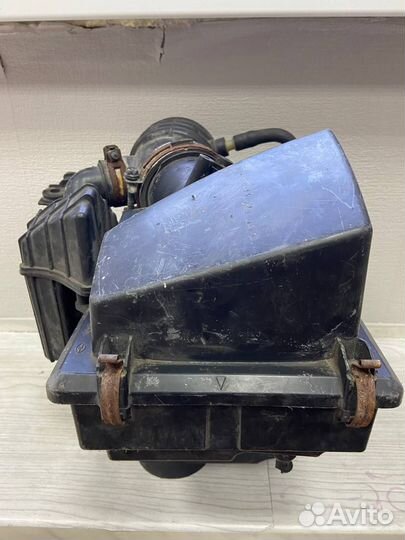 Корпус воздушного фильтра mazda 3 bk LF 2.0 мазда