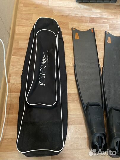 Карбоновые ласты