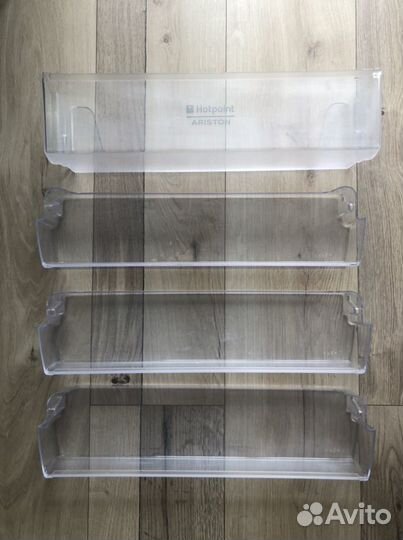 Ящики и полки холодильника Hotpoint Ariston