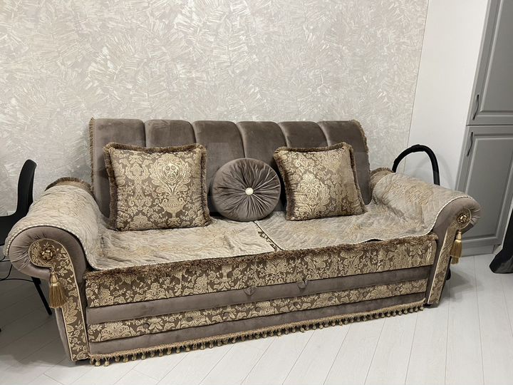 3-к. квартира, 80 м², 9/19 эт.