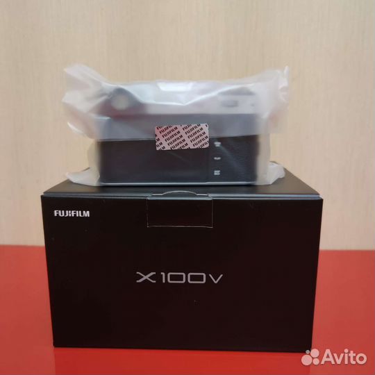 Fujifilm x100v