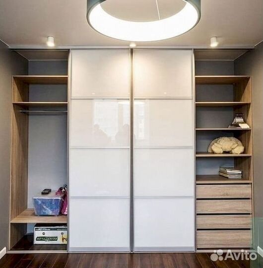 Черный шкаф