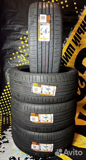 Tracmax X-Privilo RS01+ 285/40 R22 110Y