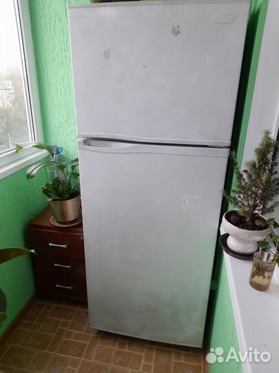 Холодильник б/у