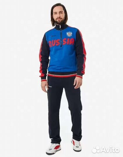 Тренировочный костюм forward