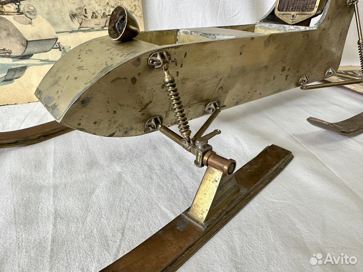 Модель Аэросани РФ-8