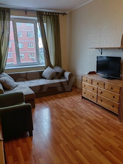1-к. квартира, 43 м², 8/10 эт.