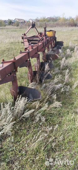 Плуг Одесссельмаш 6, 8 корп., 2000