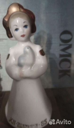 Фарфоровые статуэтки