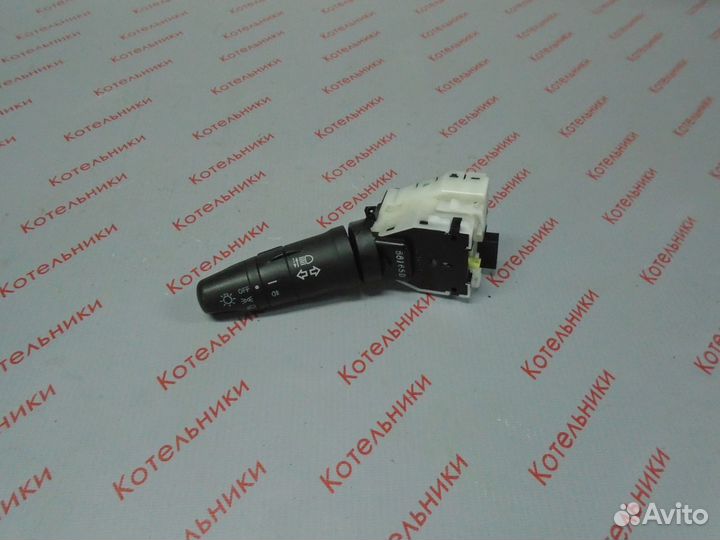 Nissan 25540-9U01D Переключатель света