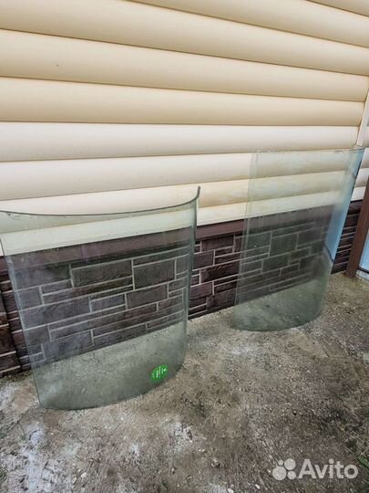 Стёкла,возможен торг