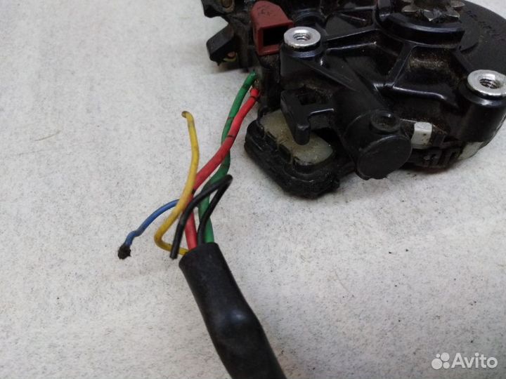 Моторчик переднего левого стеклоподъемника 8572048