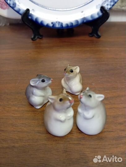 Статуэтка фарфор. Мышка. Мышь. Миниатюра