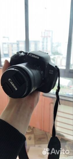 Фотоаппарат зеркальный canon 700D
