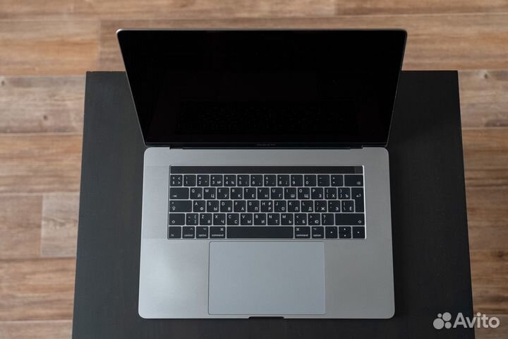 Apple Macbook Pro 15 2017 256gb