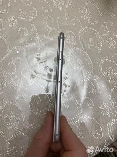iPhone, 16 ГБ
