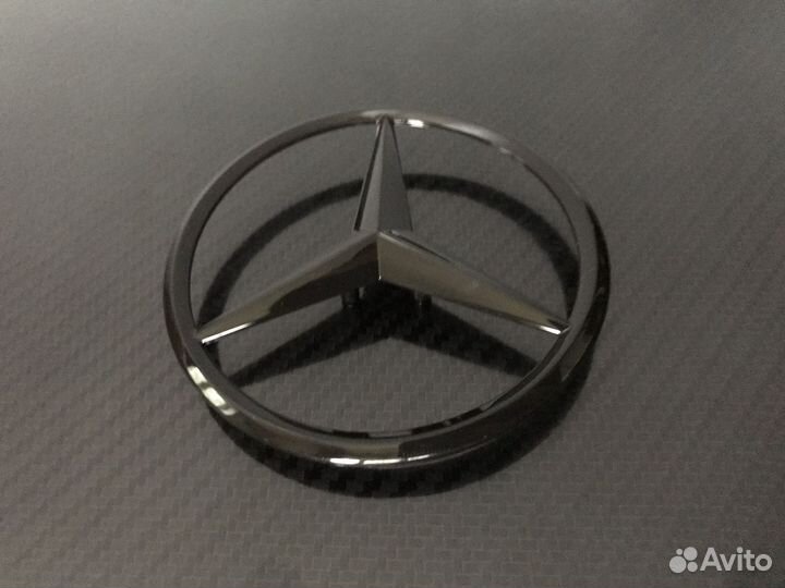 Эмблема на багажник Mercedes CLS W218 чёрная глянц