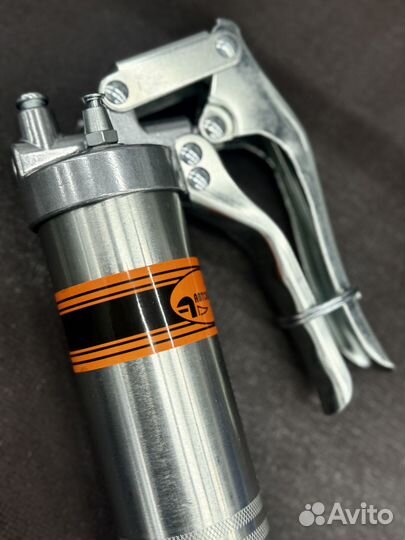 Комплект для смазки водометной насадки