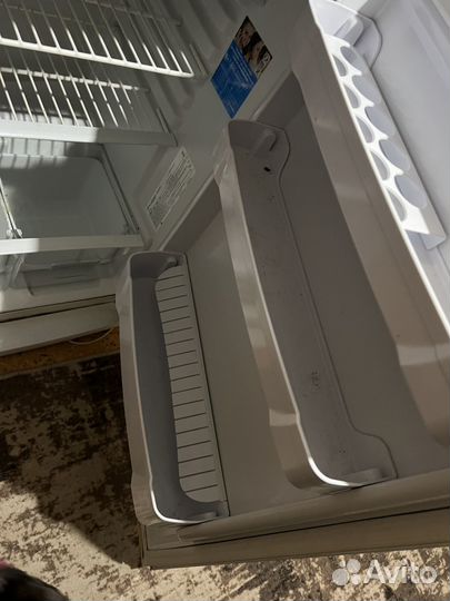 Двухкамерный Холодильник