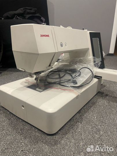 Швейная машина Janome memory 500e