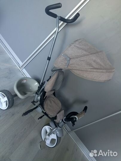 Детский трехколесный велосипед