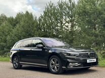 Volkswagen Passat 1.5 AMT, 2021, 107 000 км, с пробегом, цена 2 420 000 руб.