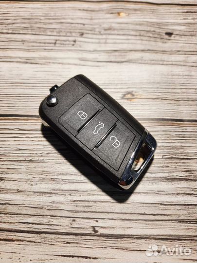 Ключ Фольксваген Поло 5K0837202AD в стиле MQB