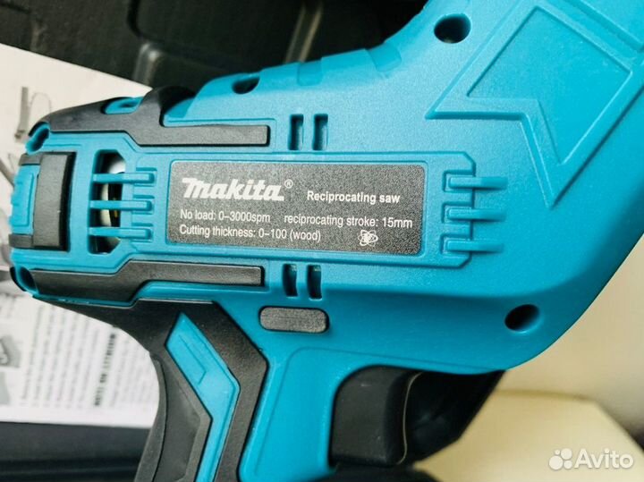 Сабельная пила Makita