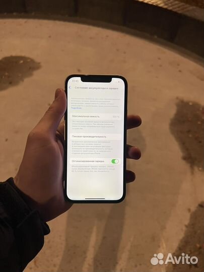 iPhone 12, 64 ГБ