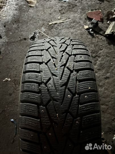 Nokian Tyres Hakkapeliitta 7 225/50 R17