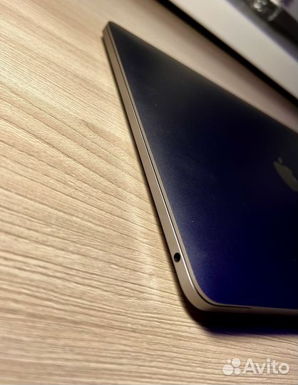 Macbook pro 13 2020 m1 8gb 512gb как новый
