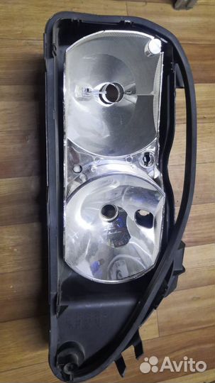 Корпус фары BMW 520 (E39) правый (Hella)