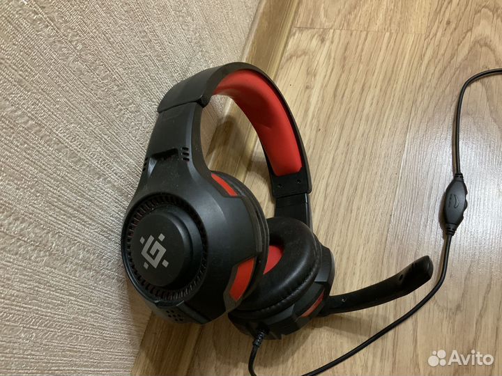 Игровые наушники с микрофоном defender