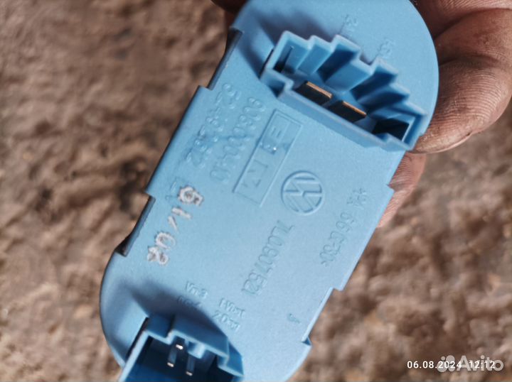 7L0907521 Резистор отопителя VW Touareg 1