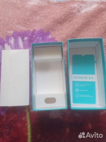 Коробка от телефона хонор 8А