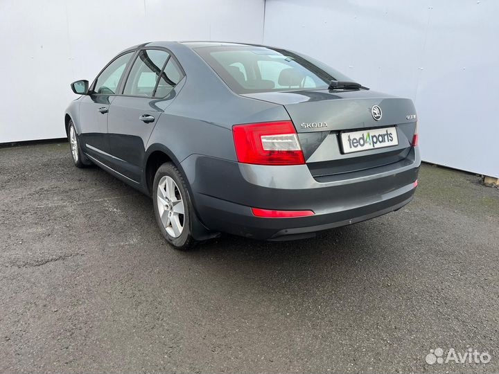 Стойка передняя левая skoda octavia A7 2015