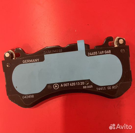 Колодки тормозные Mercedes W166 GL 63 AMG передние