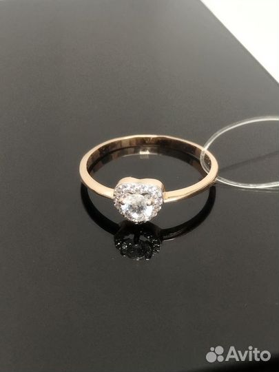 Золотое кольцо с фианитами (18,5 р-р) Арт. 88