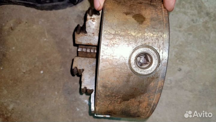 Токарный патрон 190-200