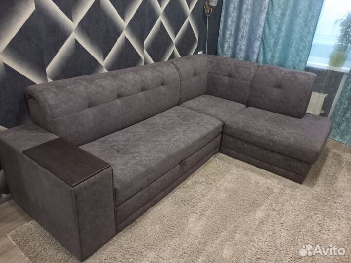 Угловой диван