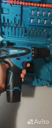 Шуруповерт Макита с набором (Арт.18605)