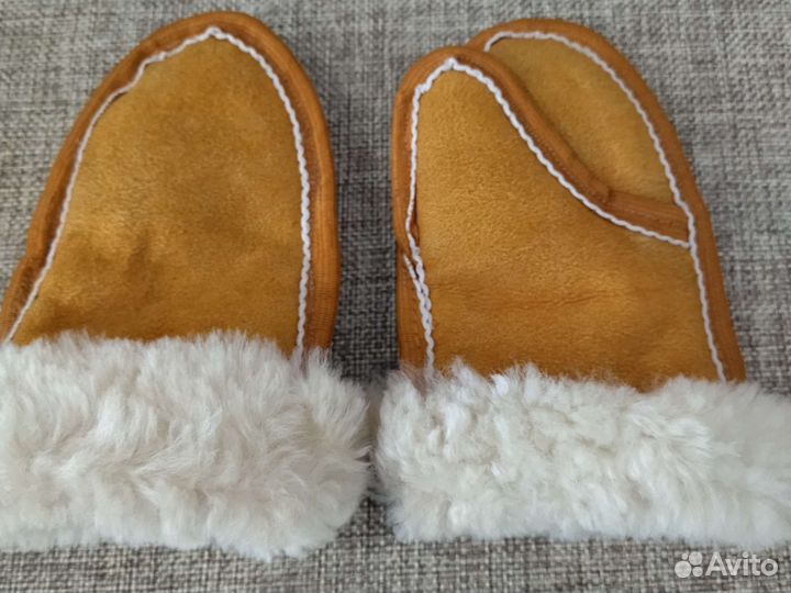 Варежки овчина Новые