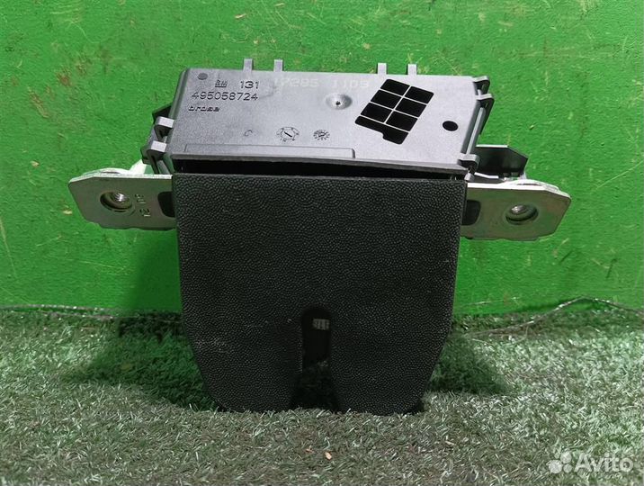 Замок крышки багажника Opel astra H 2009