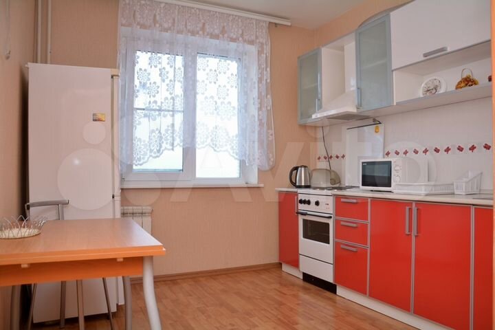 1-к. квартира, 43 м², 9/10 эт.