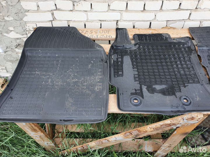 Ковры в салон автомобиля corolla 170